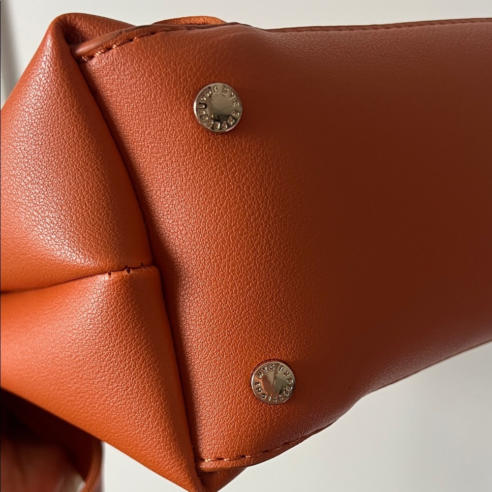 Elegant Orange Mini Bag - Picture 7 of 11